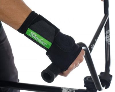 Wrist Guard Shadow Revive