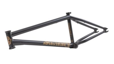 Frame Sunday Darkwave