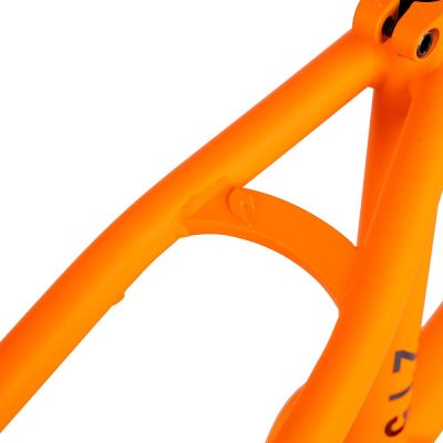 Frame Tall Order 215 V3