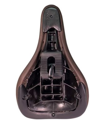 Sattel Fit Barstool Pivotal